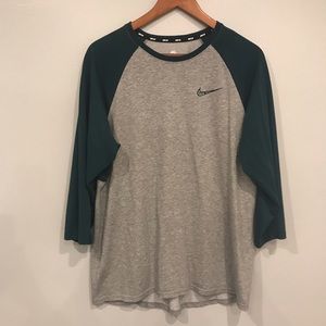 Nike SB Skateboarding 3/4 Sleeve T-Shirt